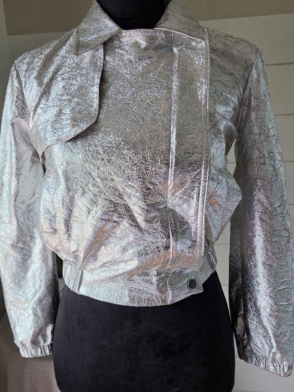 Zara Z1975 Metallic Silver Moto Jacket S Cropped Coated Asymmetric Windbreaker